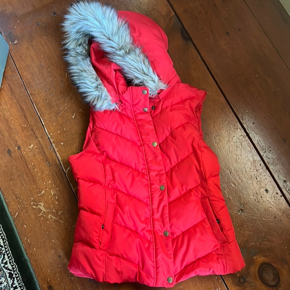 Gap women’s winter vest